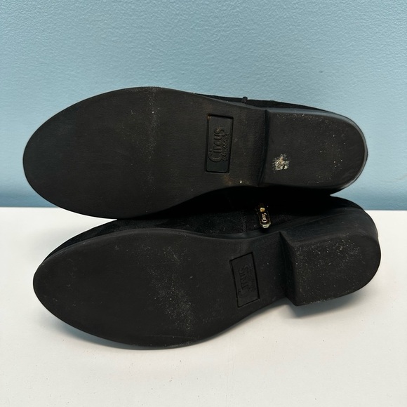 Girls Circus By Sam Edelman Black Studed Side Zip Ankle Bootie Size 4 - Picture 4 of 7